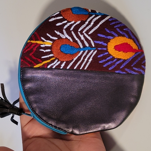 Handmade leather purse - Picture 2 of 6